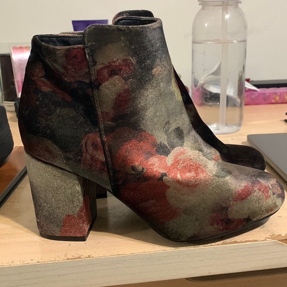 NEW Velvet rose booties